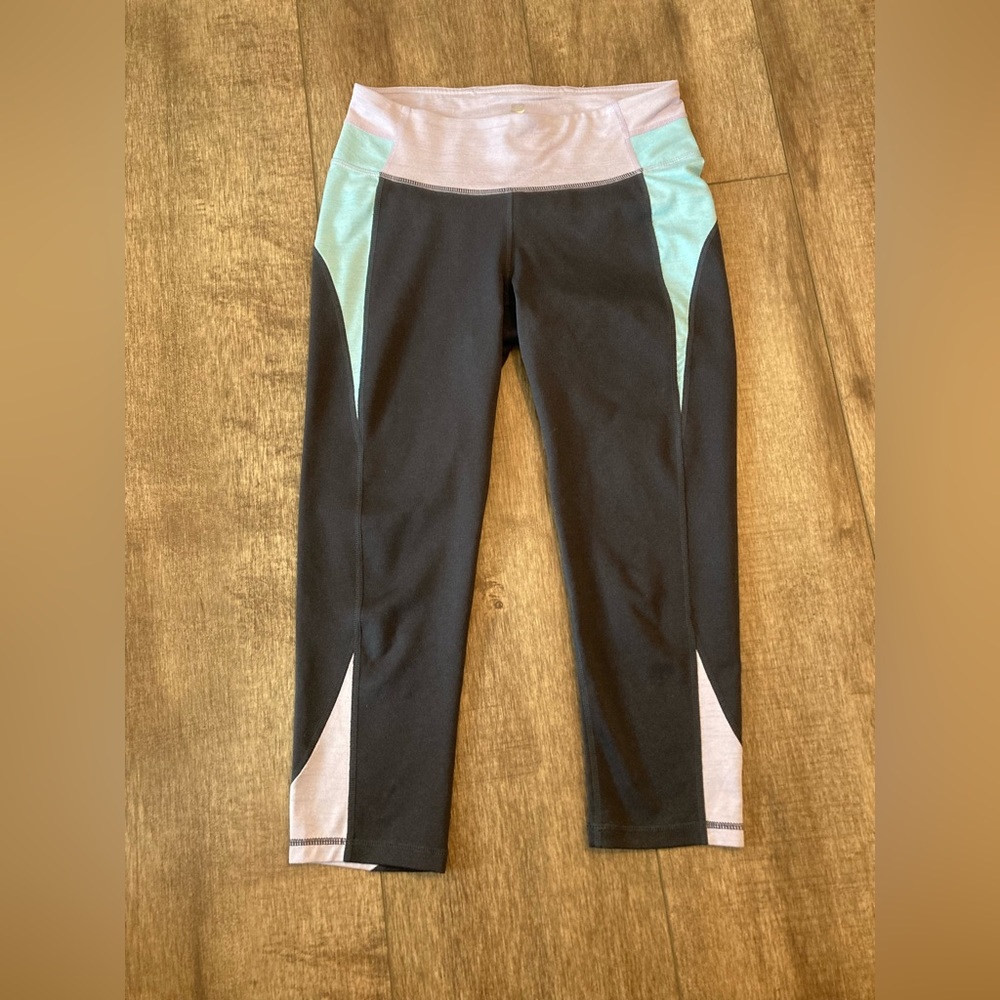 Free 2 B by Free Country women’s S crop legging